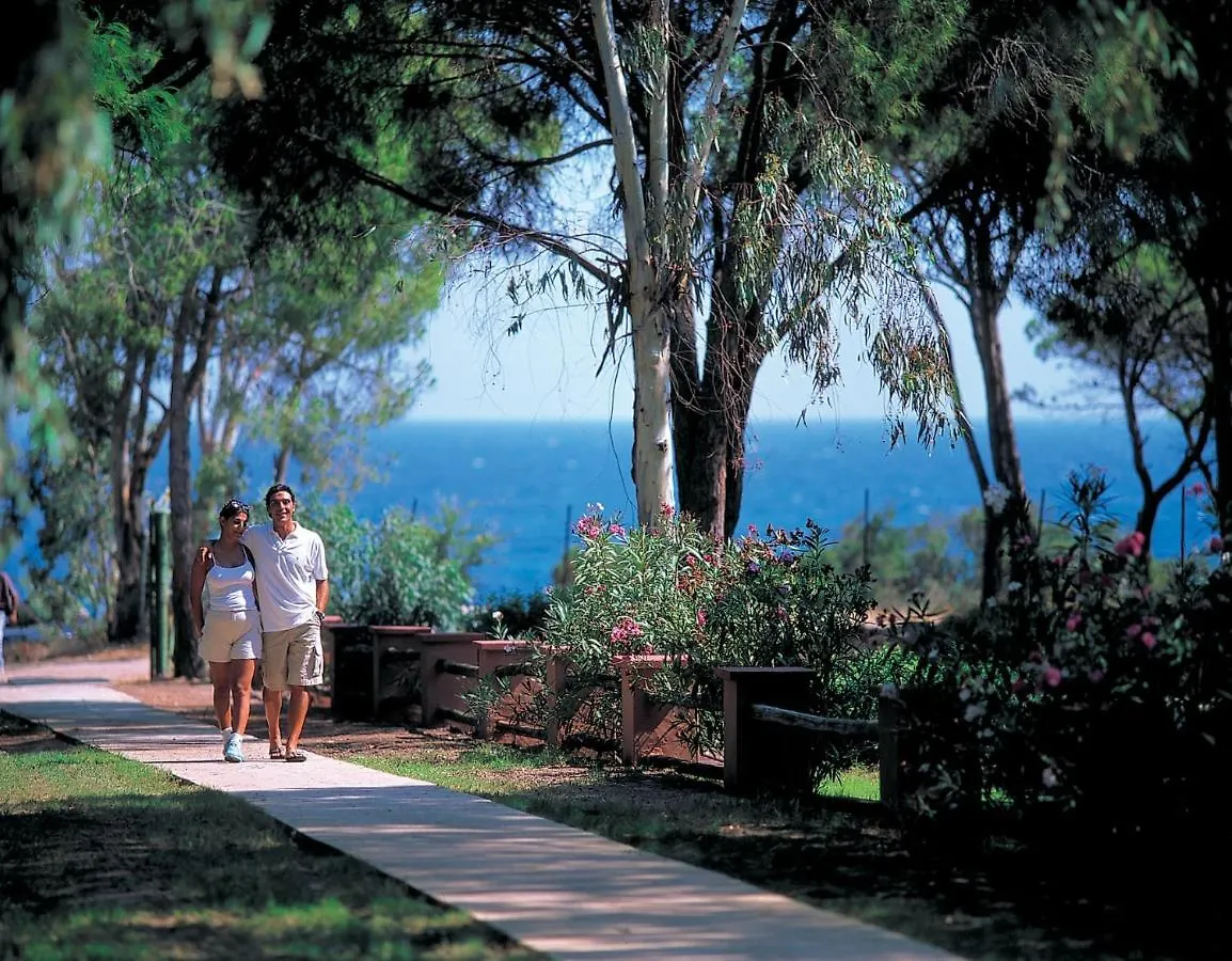 Baia Delle Palme Beach Пула Италия