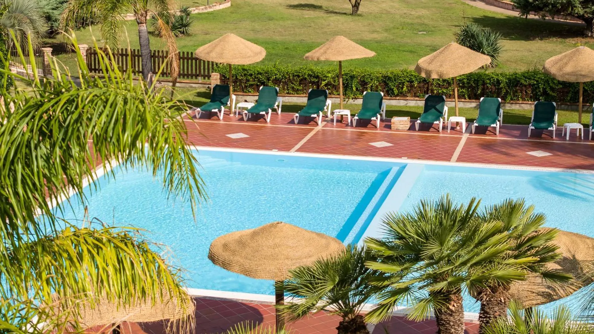 Baia Delle Palme Beach Santa Margherita di Pula Aparthotel