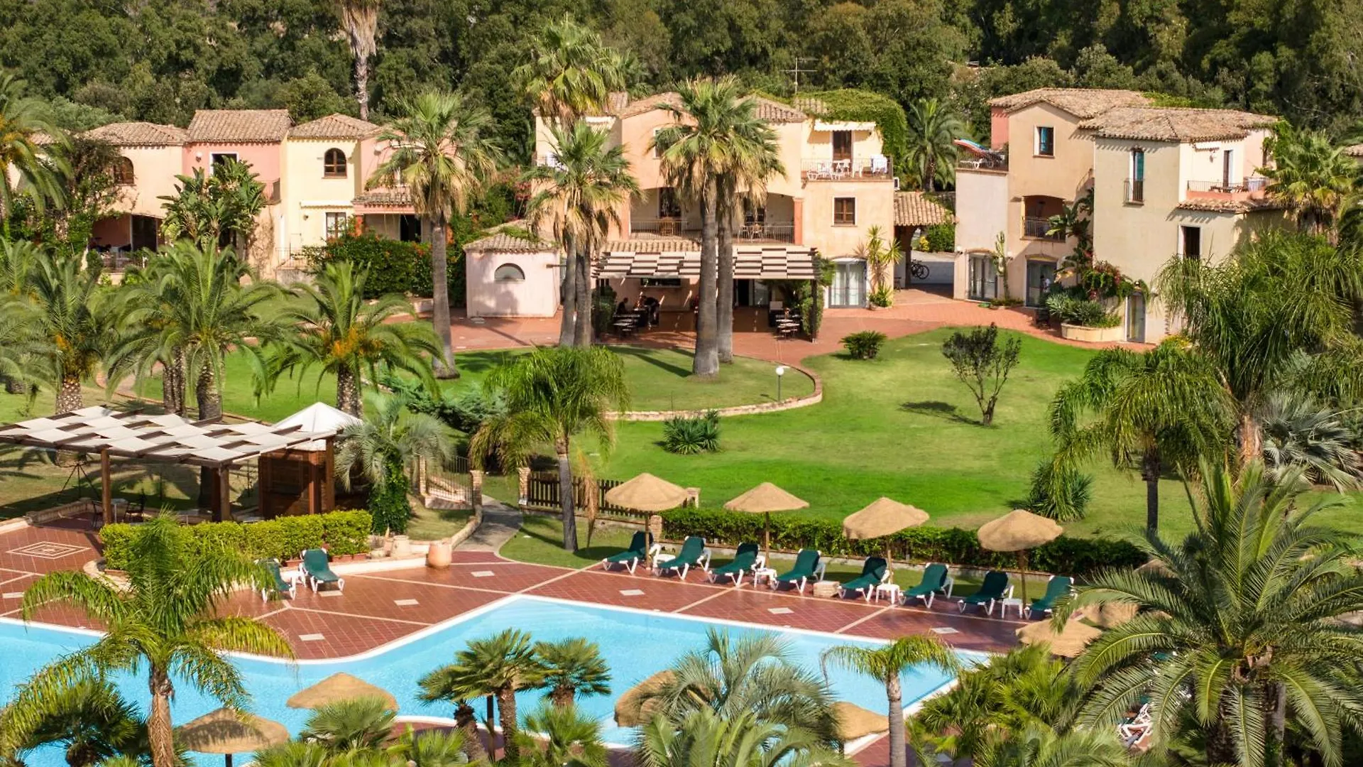 Baia Delle Palme Beach Santa Margherita di Pula